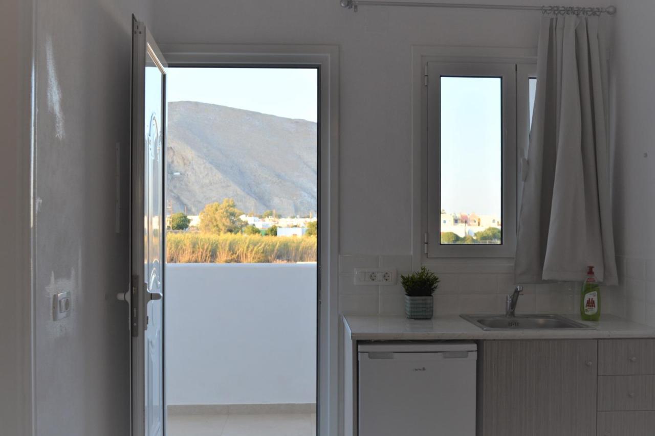 Villa Konstantinos Perissa  Exteriör bild